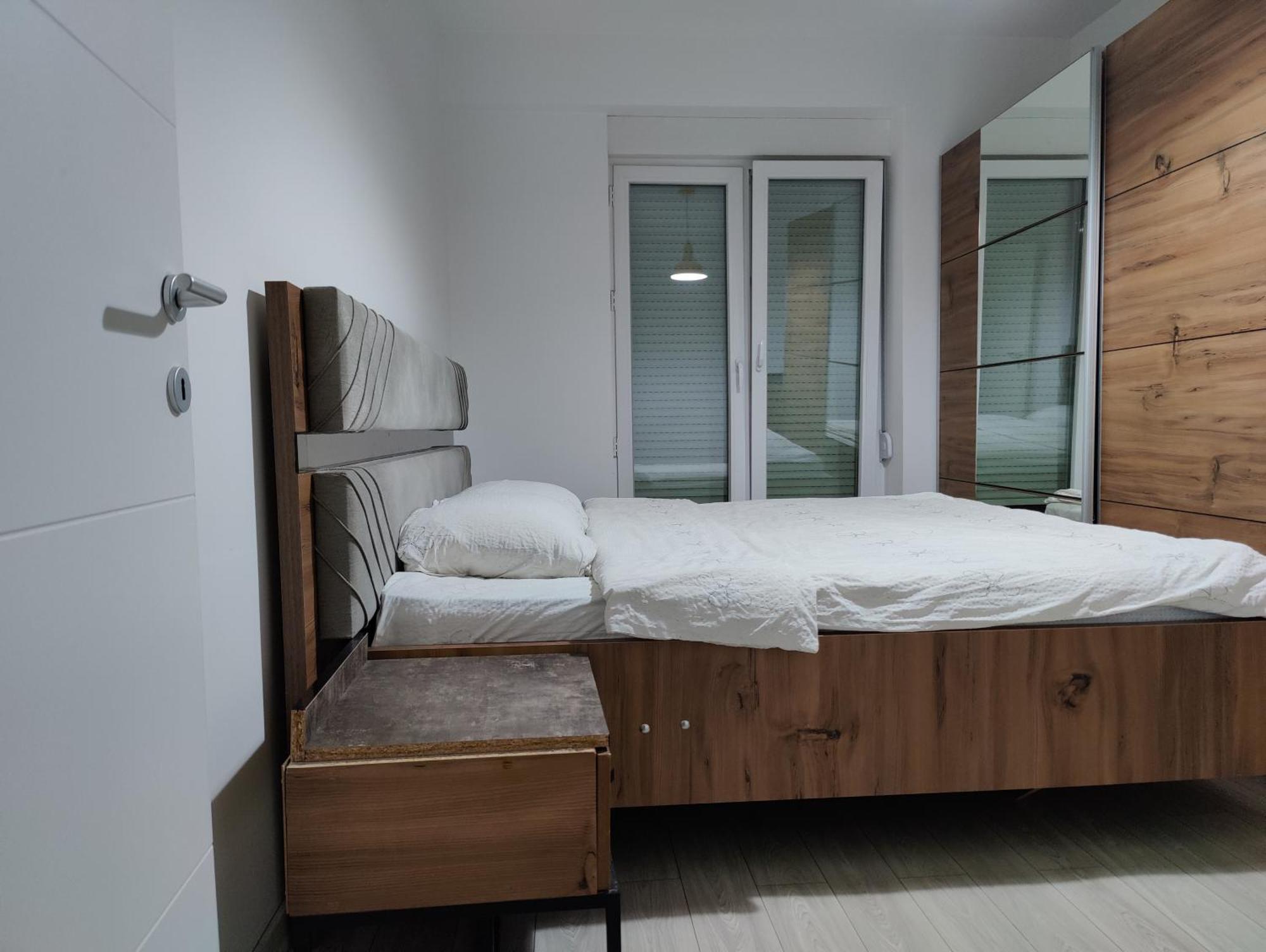 Cozy Apartment พริสตีนา ภายนอก รูปภาพ