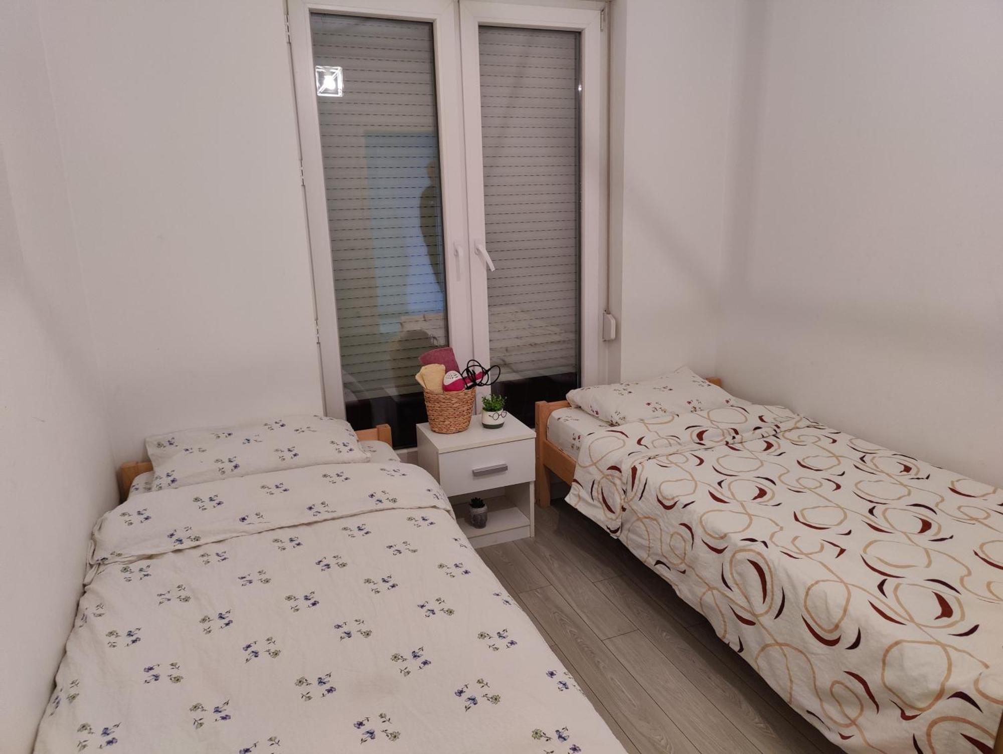 Cozy Apartment พริสตีนา ภายนอก รูปภาพ