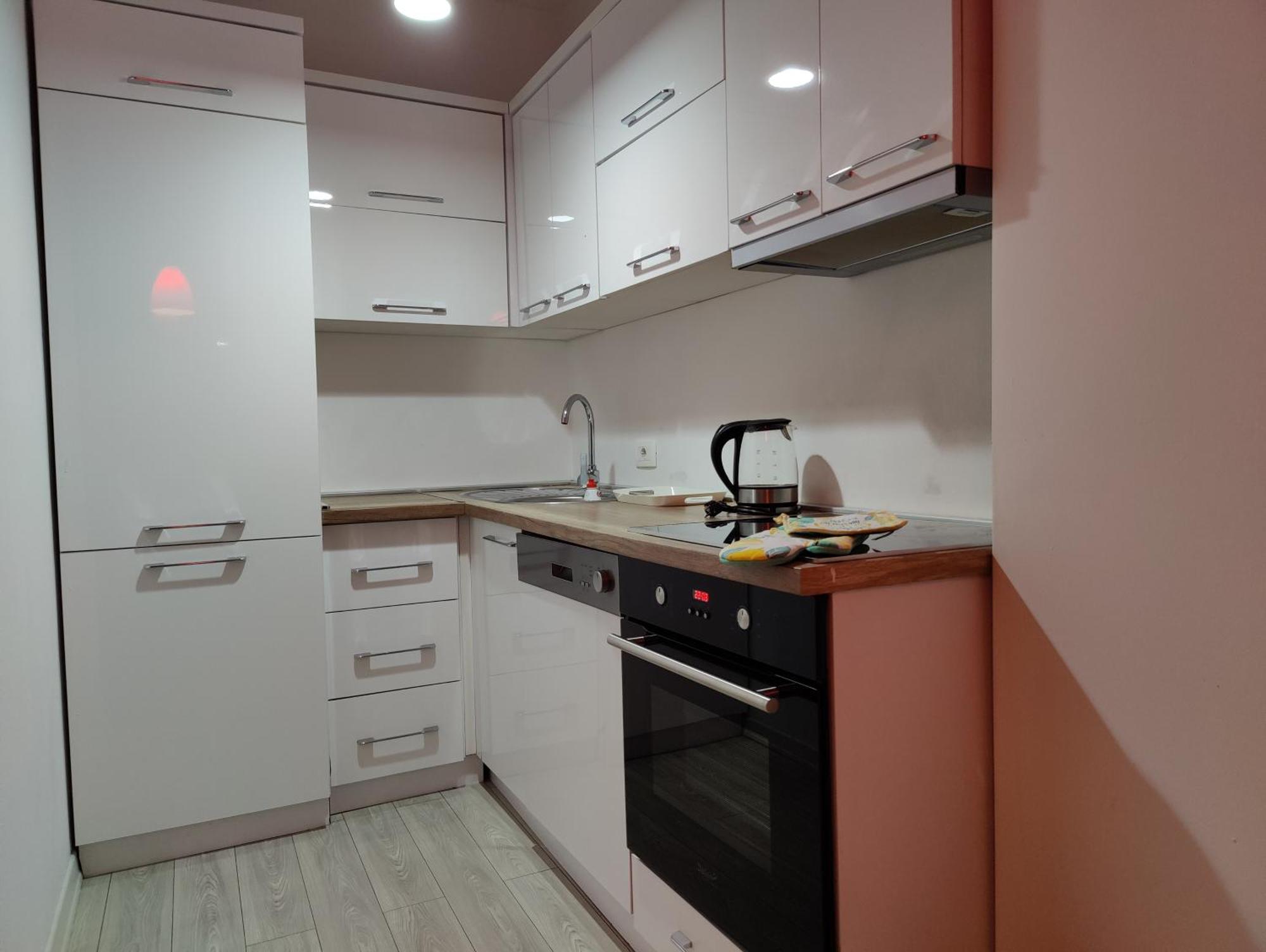 Cozy Apartment พริสตีนา ภายนอก รูปภาพ
